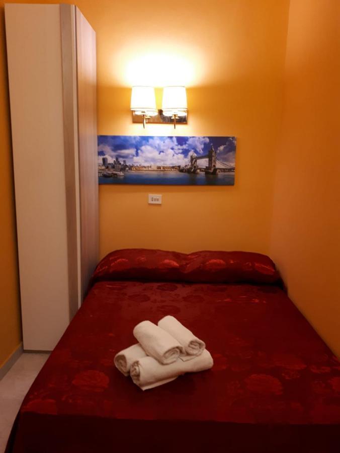 Sun Light Guest House 2 Roma Esterno foto