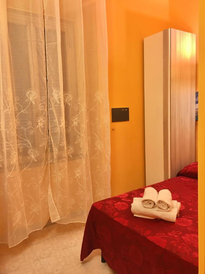 Sun Light Guest House 2 Roma Esterno foto